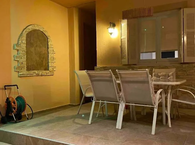 Oasis Garden Apartament Wolos